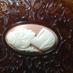 Meet your Posher, Julena